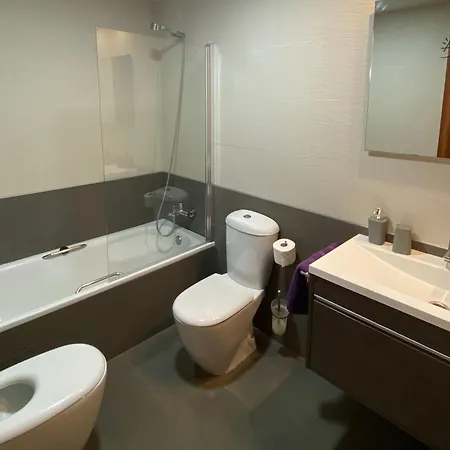 Zen - Modern With Parking & Swimming Pool Lloret de Mar