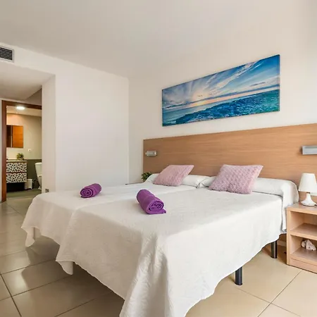 Zen - Modern With Parking & Swimming Pool * Lloret de Mar