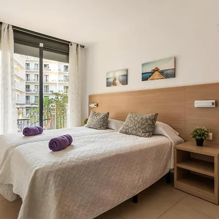 Zen - Modern With Parking & Swimming Pool Lloret de Mar