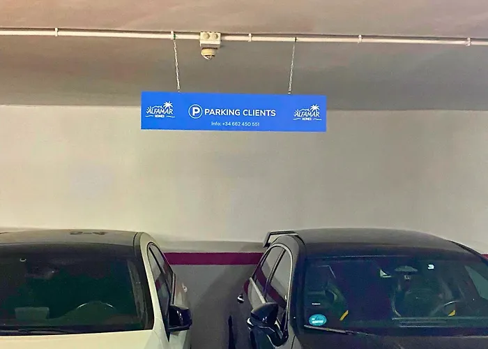 Zen - Modern With Parking & Swimming Pool