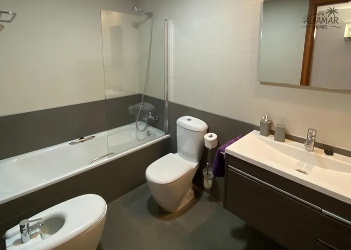 Zen - Modern With Parking & Swimming Pool Lloret de Mar