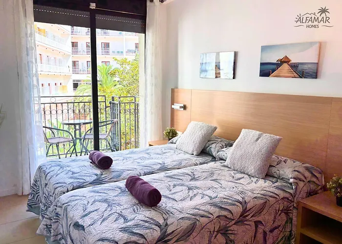 Zen - Modern With Parking & Swimming Pool Lloret de Mar